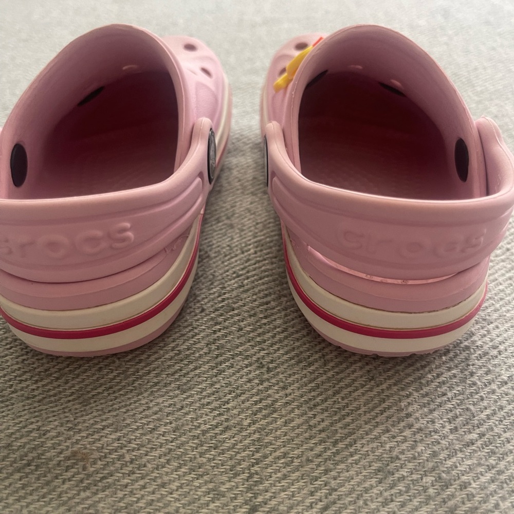 CROCS Kids Size 6C Light Pink Clogs with Fun Charms - Picture 6 of 13